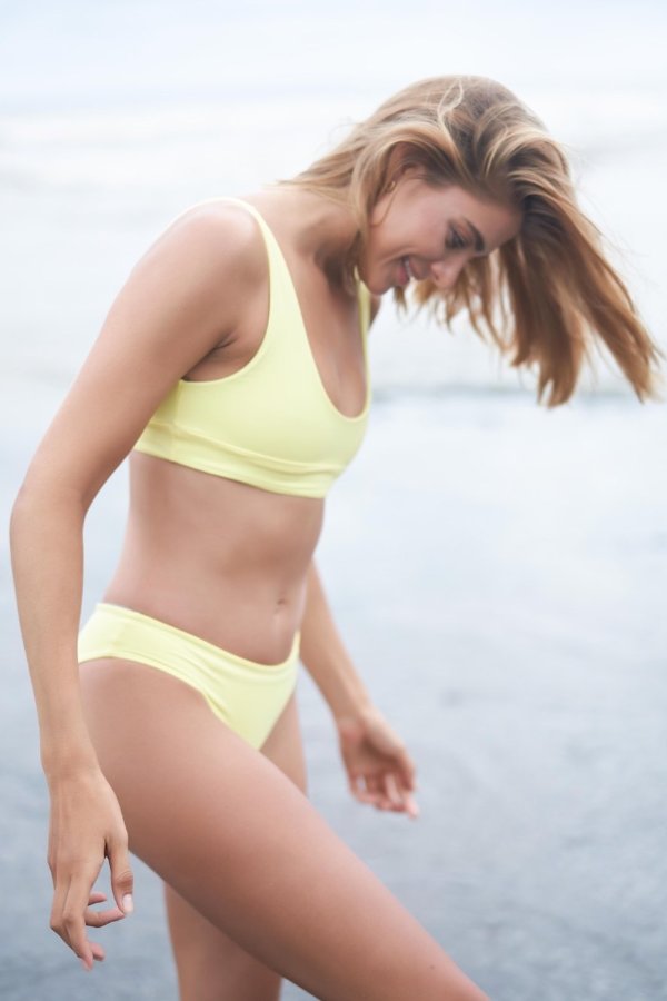 LITTLE PANDANUS // HUDSON BIKINI TOP - BANKSIA