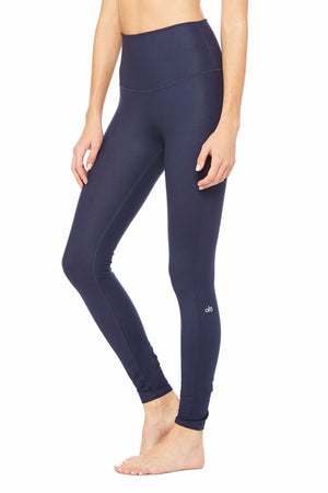 SEA YOGI High Waist Airbrush legging in Rich Navy by Alo, Yoga Shop in Palma de Mallorca, Side