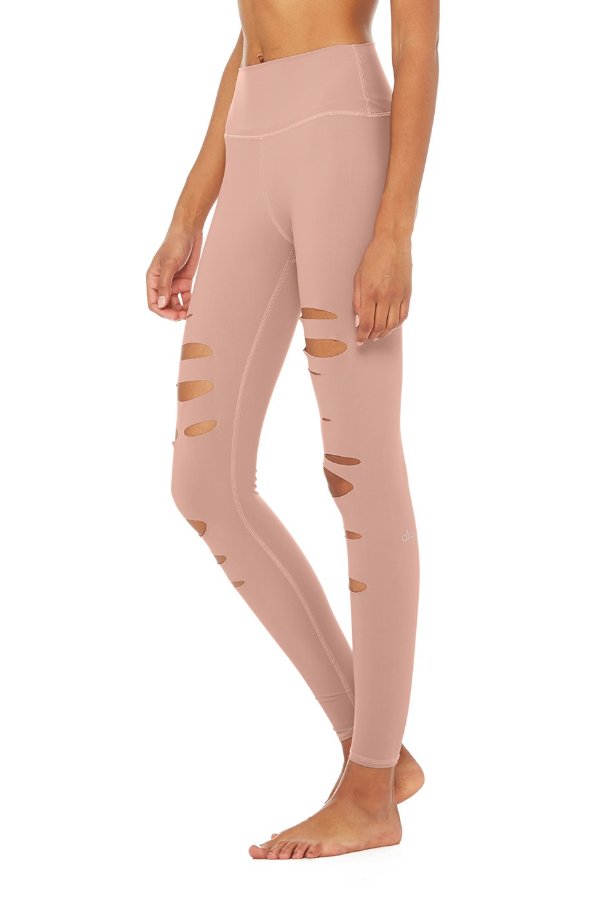 SEA YOGI // Alo High ripped warrior legging in rose quartz, left