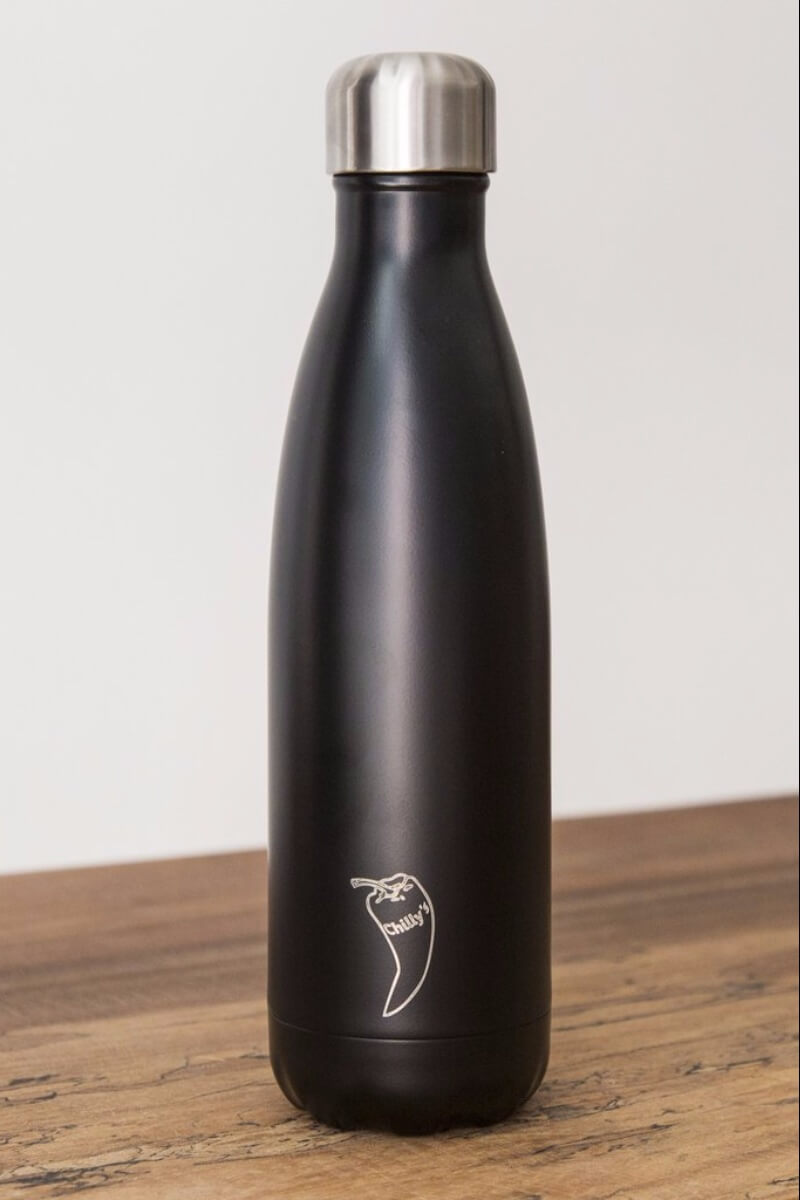 SEA YOGI water bottles in black, 24 hours cold or hot by Chilly, 500ml