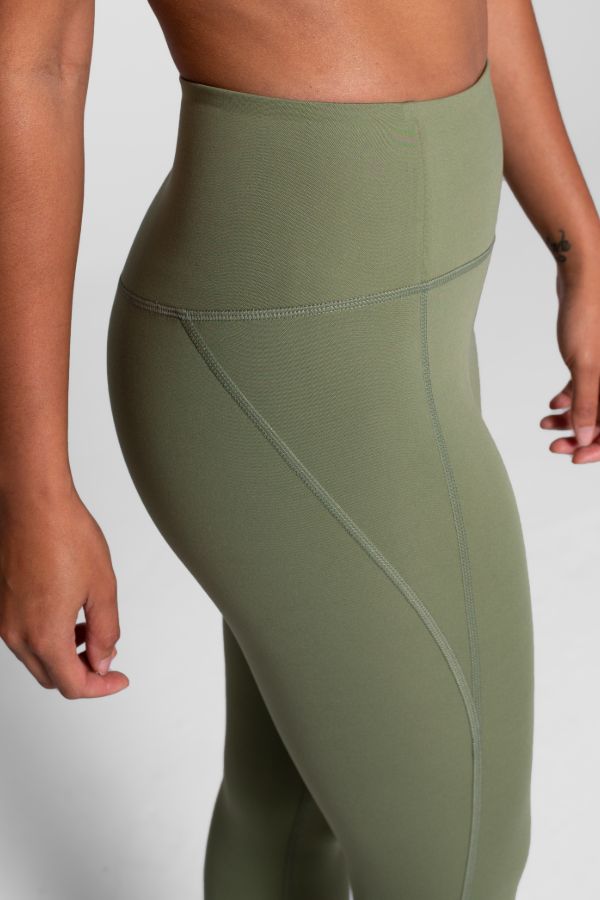 GIRLFRIEND COLLECTIVE // COMPRESSIVE HIGH RISE LEGGING - OLIVE