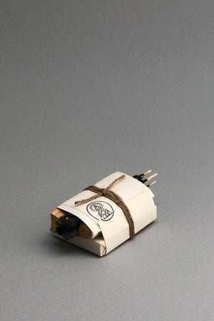SEA YOGI // Incausa Bath and meditaion set in small, incense