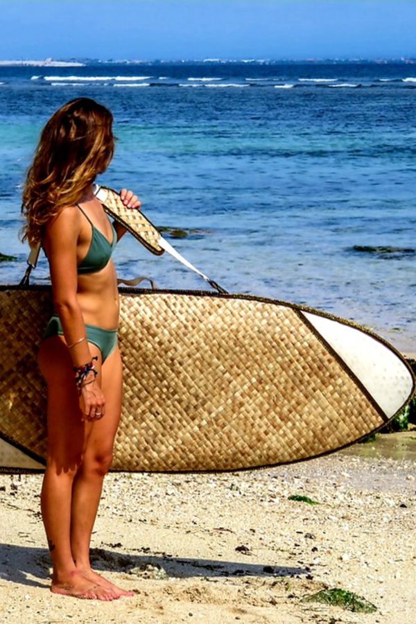 LITTLE PANDANUS // REEF TRIANGLE BIKINI TOP - EUCALPYTUS