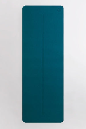 SEA YOGI // Welcome yoga mat for beginners in Harbour colour, by Manduka, online yoga shop, spread