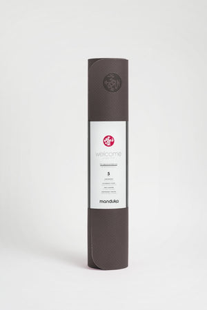 SEA YOGI // MANDUKA WELCOME YOGA MAT, 5mm , THUNDER, standing