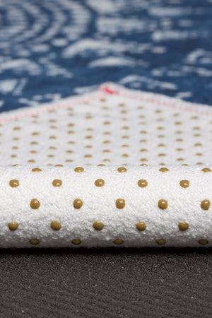 MANDUKA // YOGITOES SKIDLESS MAT TOWEL - GEJIA