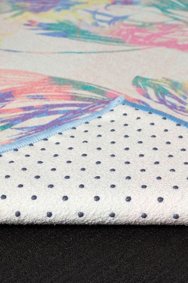 MANDUKA // YOGITOES SKIDLESS MAT TOWEL - TROPICS MULTI