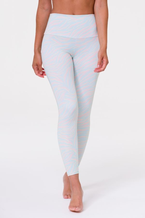 ONZIE // HIGH BASIC MIDI LEGGING - PASTEL ZEBRA