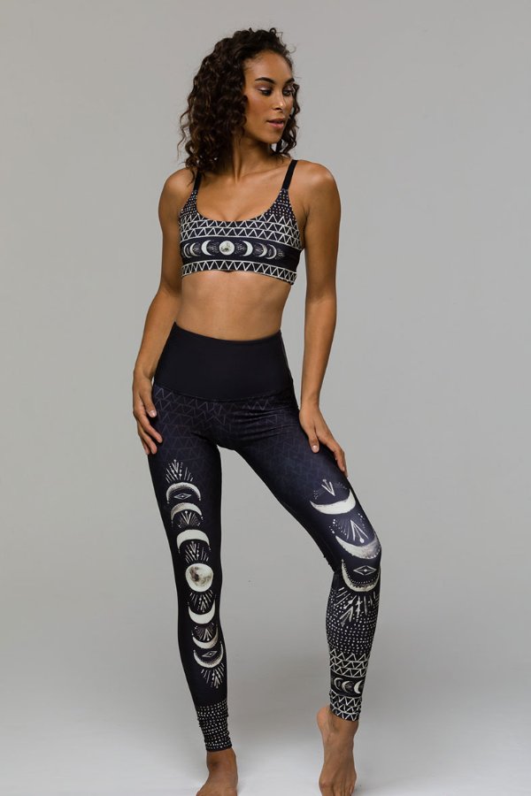 SEA YOGI // Onzie High rise graphic, las lunas pattern front foto