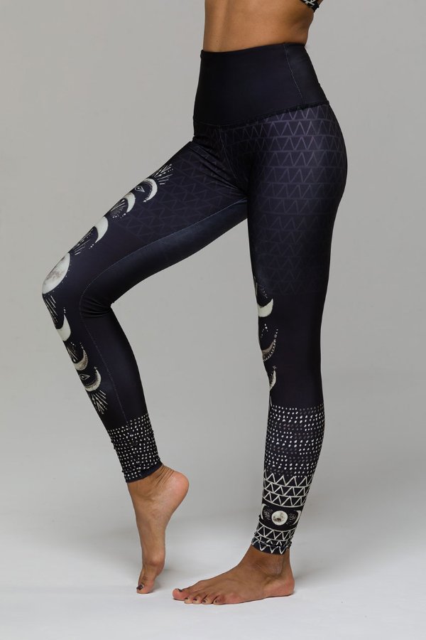 SEA YOGI // Onzie High rise graphic, las lunas pattern left side