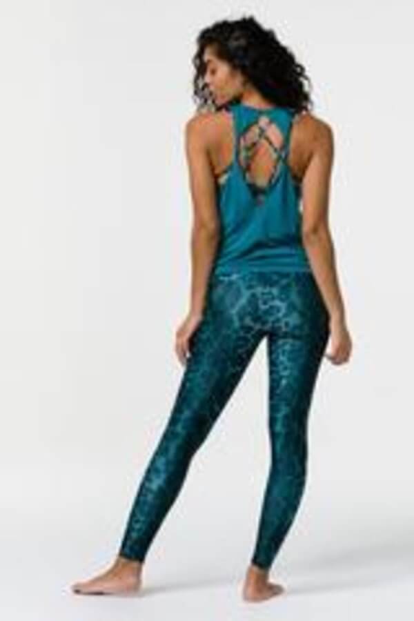 SEA YOGI // Onzie Flow tank in teal back