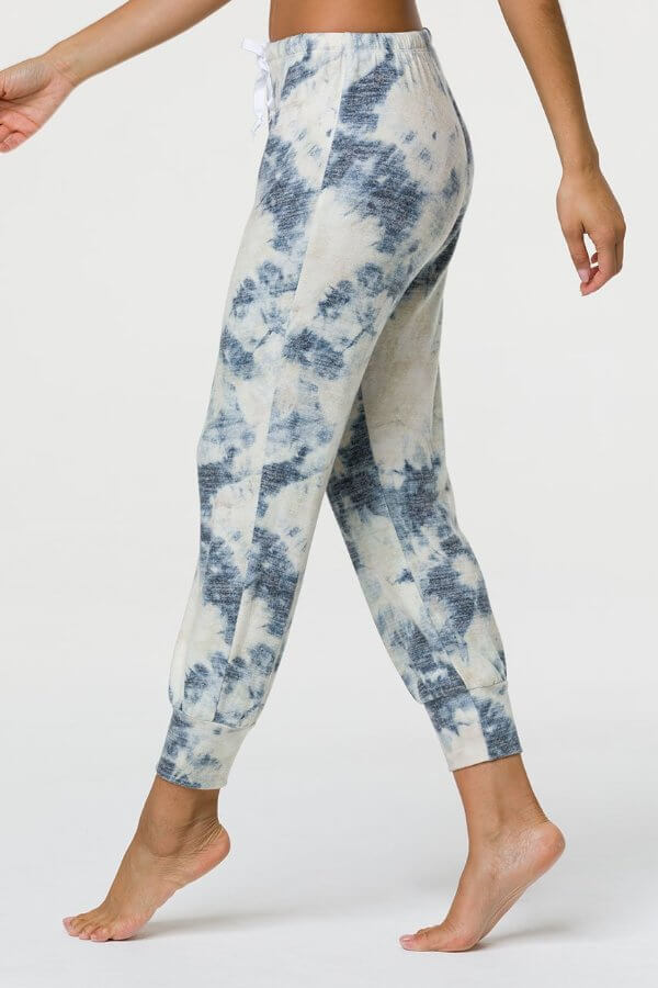 SEA YOGI // Onzie weekend jogger in tie dye, left