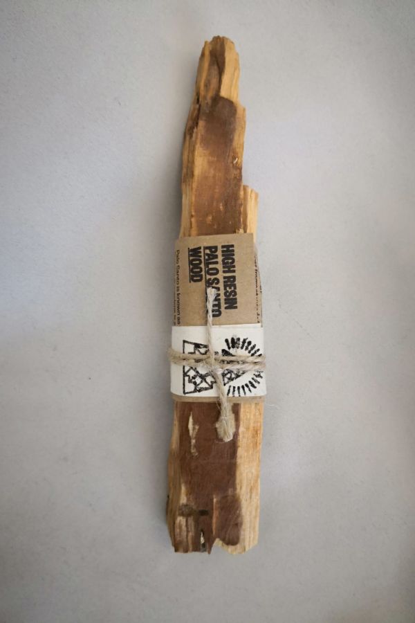 INCAUSA - Palo Santo bundle in Palma de Mallorca, Sea Yogi, close up