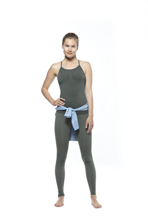 RUN & RELAX // KARNA BAMBOO YOGA CAMI - CAMO GREEN
