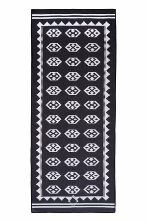 NOMADIX DOUBLE SIDED YOGA AND BEACH TOWEL IN BOULDER STYLE AND FRONT - Sea Yogi