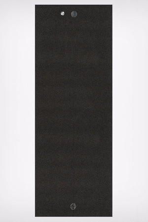 MANDUKA YOGITOES SKIDLESS MAT TOWEL ONYX SPREAD OUT IMAGE