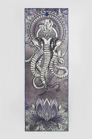 SEA YOGI // Yogitoes skidless towel in Enlightened style by Manduka, spread out image