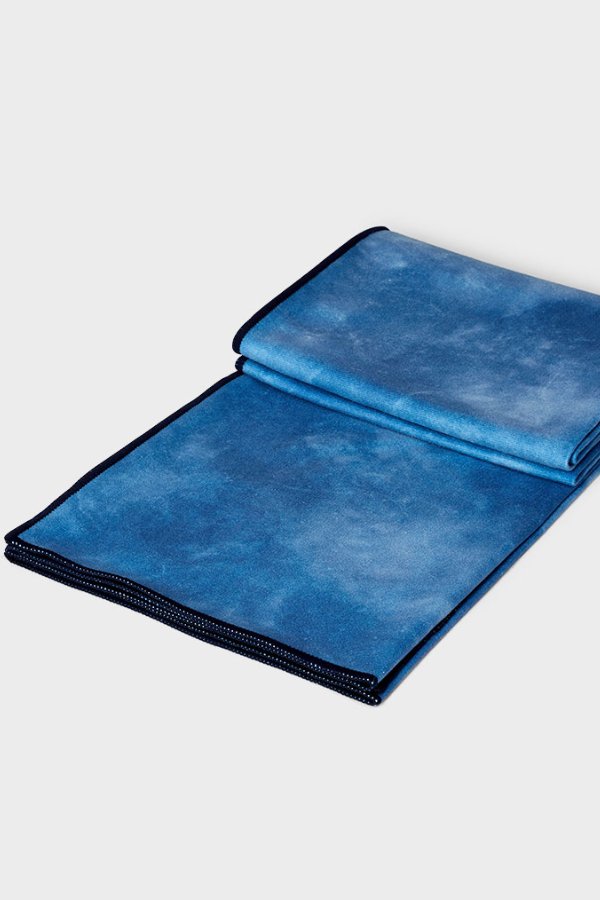 MANDUKA // eQUA HAND YOGA TOWEL - CAMO TIE DYE BLUES